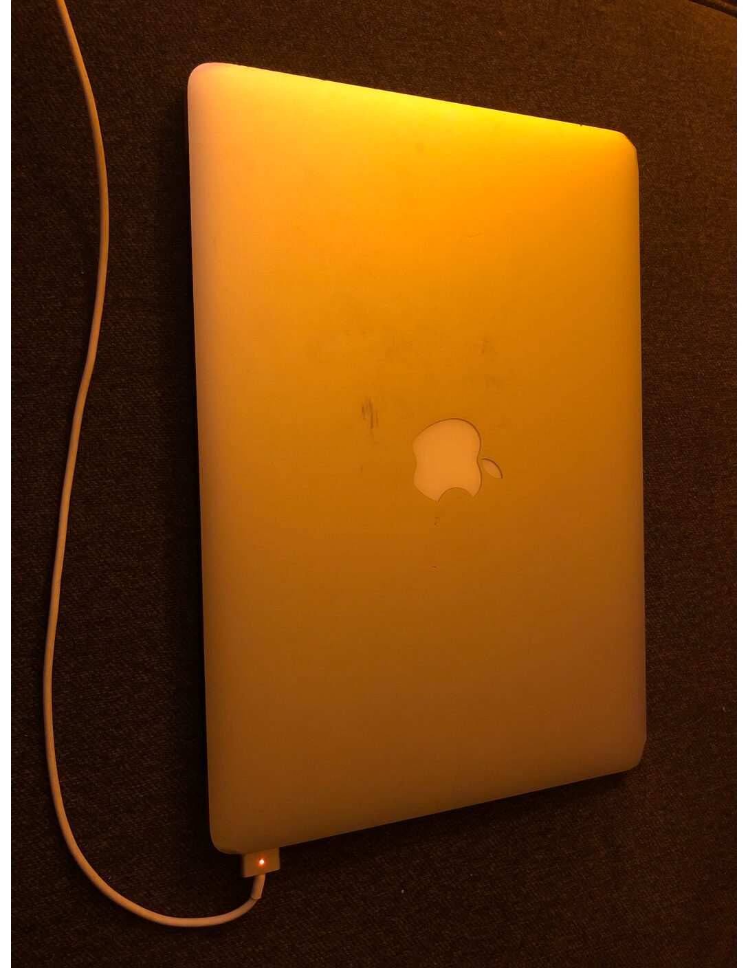 Should There be a Legal Age to Use Electronic Devices